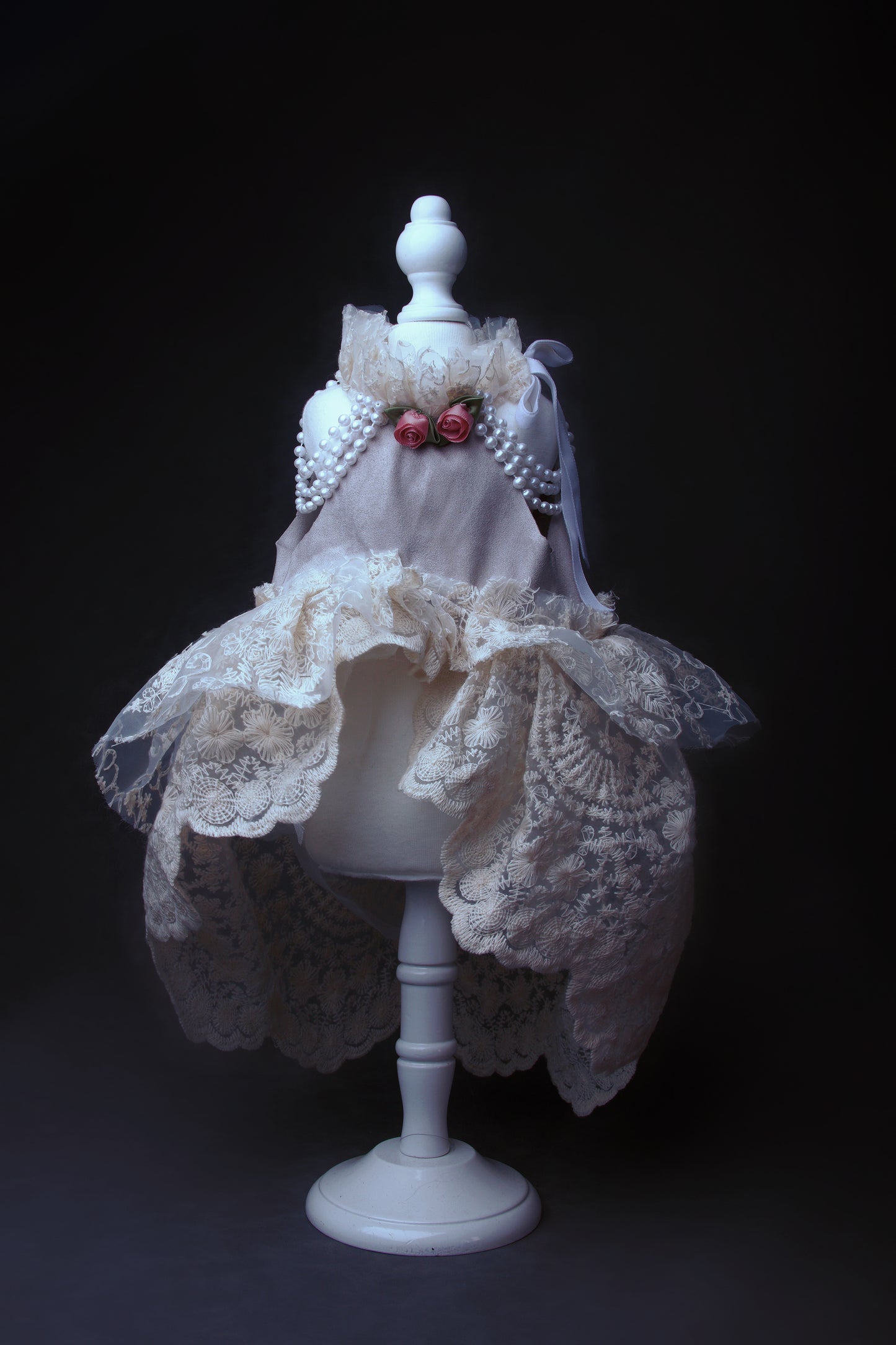 Pets fashion | Countess White
